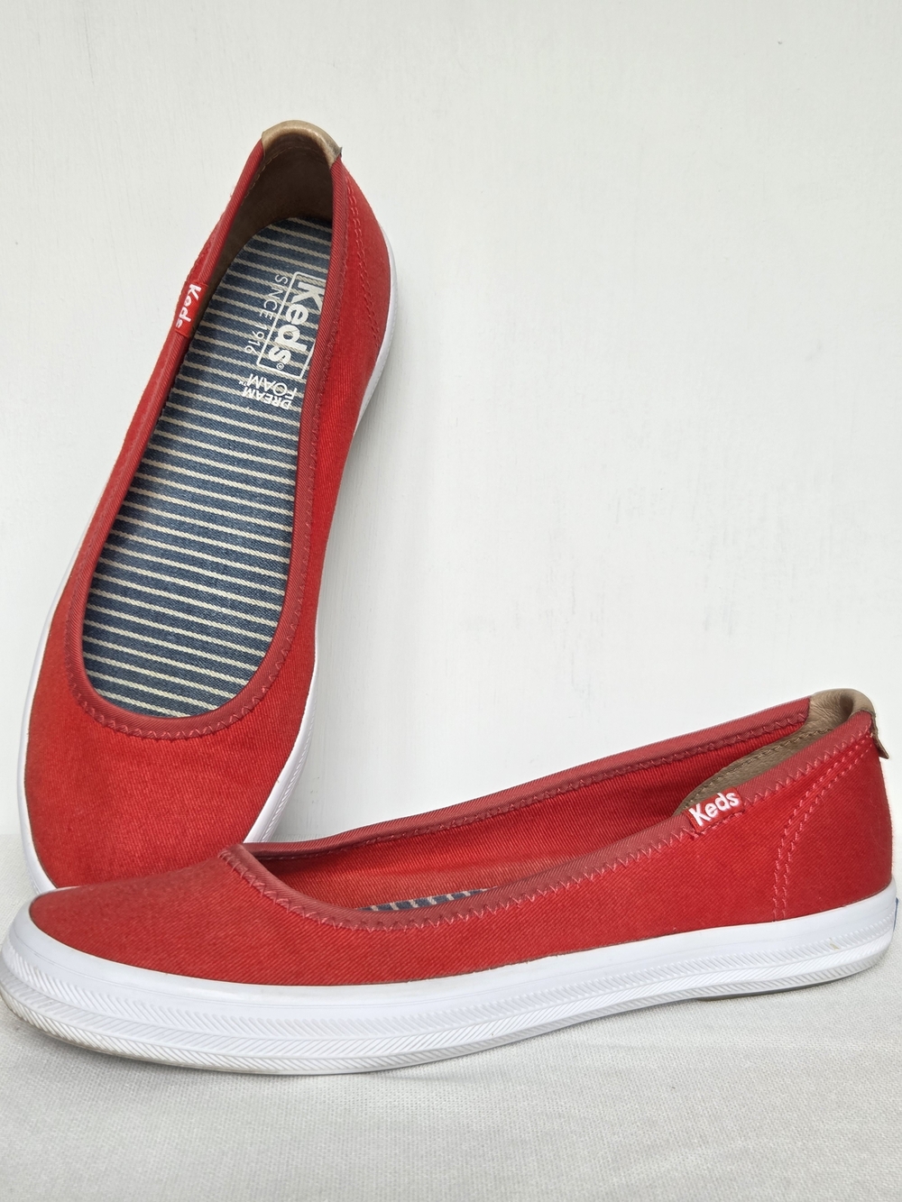 Keds Women's Red Canvas Slip-On Shoes Size-6.5